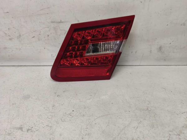 FEU ARRIERE DROIT MERCEDES E CLASSE COUPE C207 2009-04/2013 - Vue 1